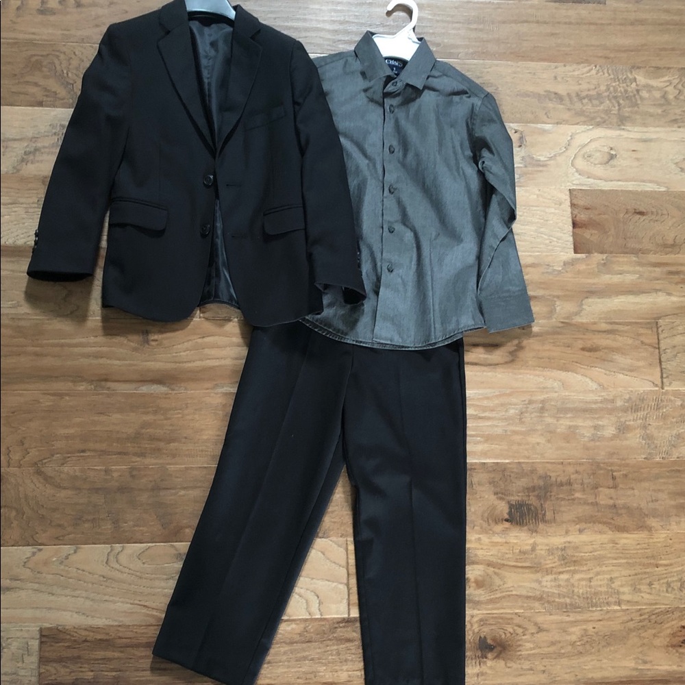 Black suit with gray dress shirt 7/8